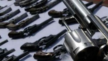La propuesta es entregar armas a fin de disminuir su circulación.