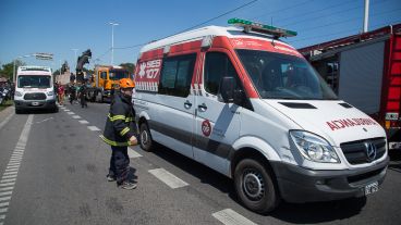Las ambuancias del SIES que llevaron a las víctimas al hospital.