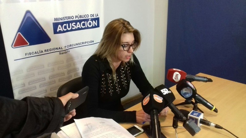 La fiscal Martí, que fue imputada este viernes en Santa Fe por las escuchas a Pullaro. 