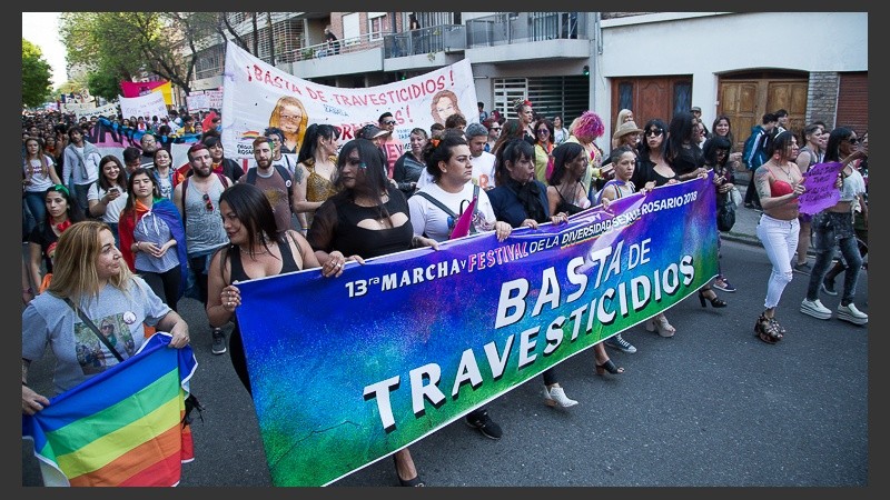 Todo el color de la movilización de este sábado a la tarde.