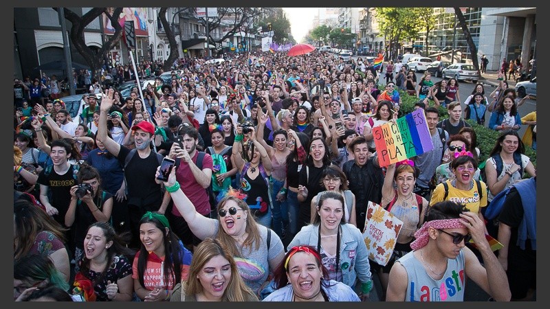 Todo el color de la movilización de este sábado a la tarde.