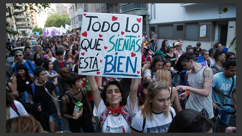 Todo el color de la movilización de este sábado a la tarde.