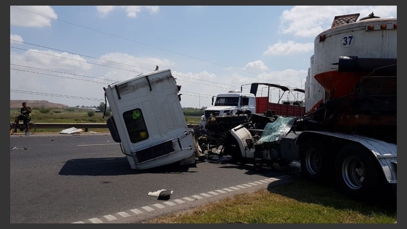 Una imagen del choque de este lunes en Circunvalación. 