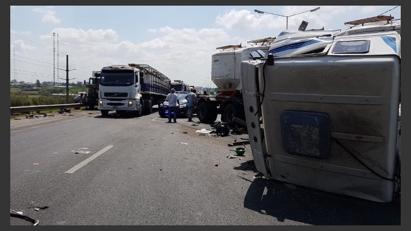 Una imagen del choque de este lunes en Circunvalación. 