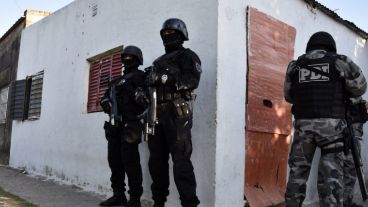 El ministro Pullaro destacó la tarea realizada por 280 agentes de seguridad.