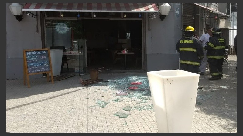 La esquina de Cochabamba y Paraguay donde se produjo la explosión.