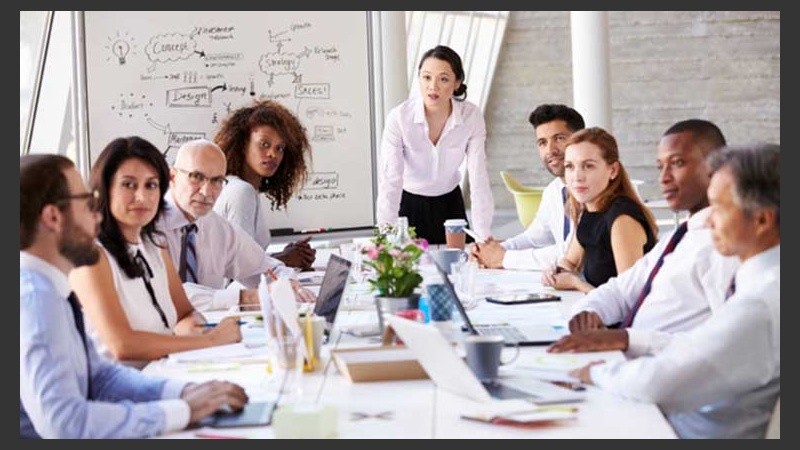 Para que de resultado, debe desarrollarse en un ambiente propicio para el libre intercambio de experiencias.