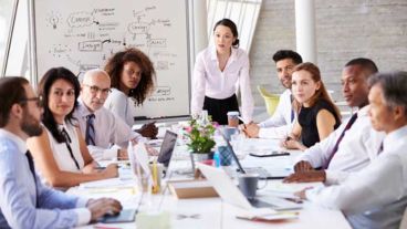 Para que de resultado, debe desarrollarse en un ambiente propicio para el libre intercambio de experiencias.