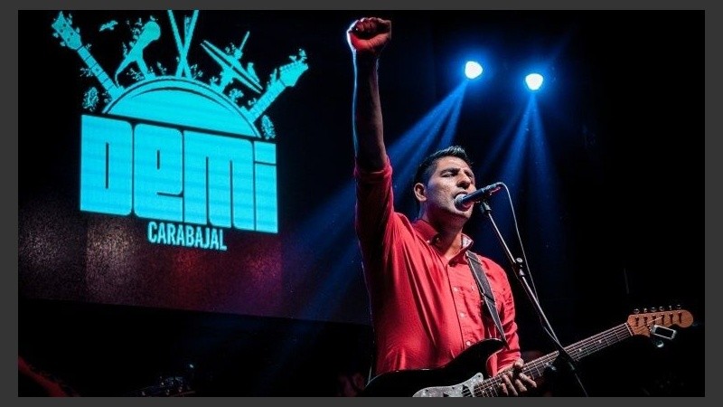 Demi Carabajal toca otra vez en Rosario.