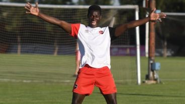 Ze Turbo dijo que se siente "feliz" en esta nueva etapa en Newell's.