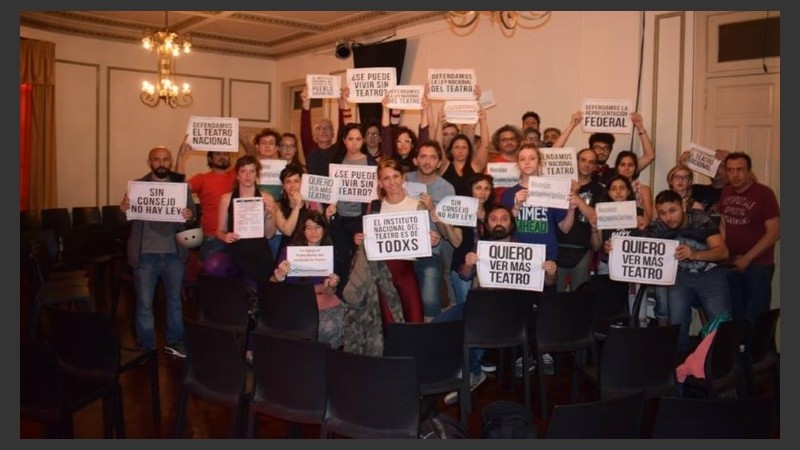 La Asamblea de Teatristas de Rosario reclamó por el INT.