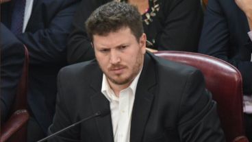 Angelini: "No usamos el látigo como el kirchnerismo".