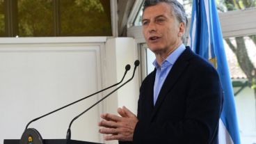 “La Argentina no puede volver atrás", dijo Macri en una radio de Catamarca.