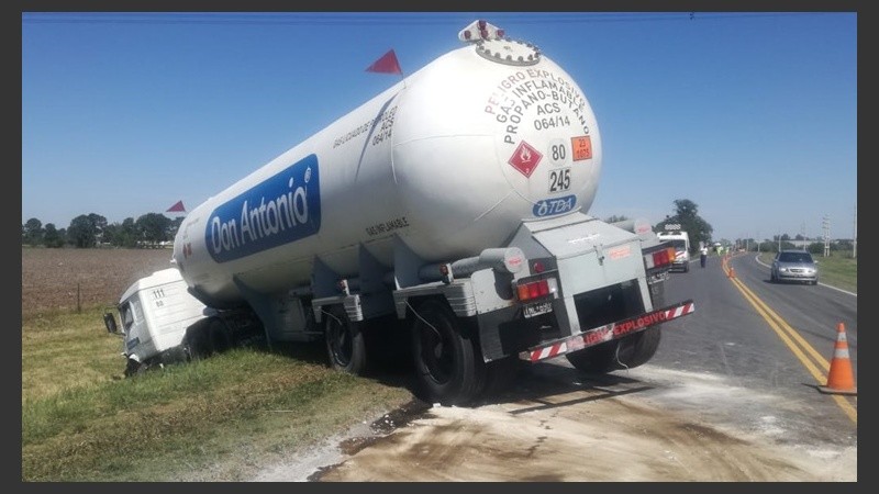 El camión transportaba gas.