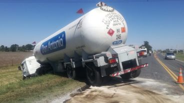 El camión transportaba gas.