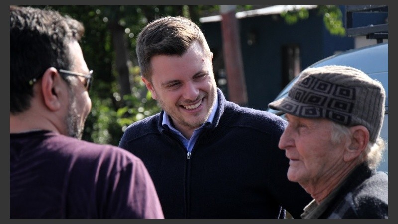 López Molina dijo que el socialismo tiene una deuda de 30 años con los barrios.