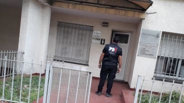Uno de los estudios allanados por la Policía de Investigaciones este miércoles.