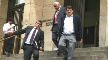 Padoán en una de sus visitas a Tribunales con sus abogados.