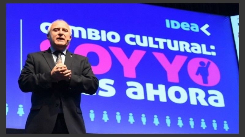 Lifschitz participa del Coloquio de Idea en Mar del Plata.