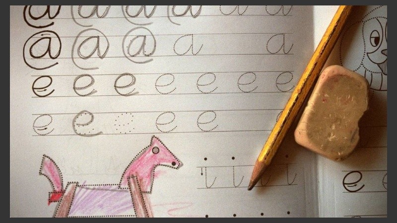 La caligrafía es el conjunto de rasgos que caracterizan la escritura de una persona.