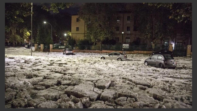Algunas postales de cómo quedó Roma tras la tormenta.
