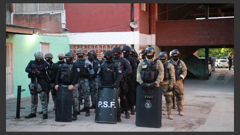 Unos 600 uniformados intervienen en los procedimientos en la zona sur.