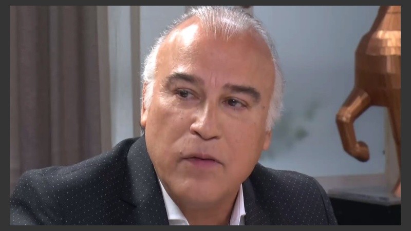 “Es que estoy ordenando las edades”, respondió el Paz Martínez ante la pregunta de Mirtha.