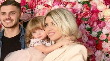Wanda junto a su hija e Icardi.