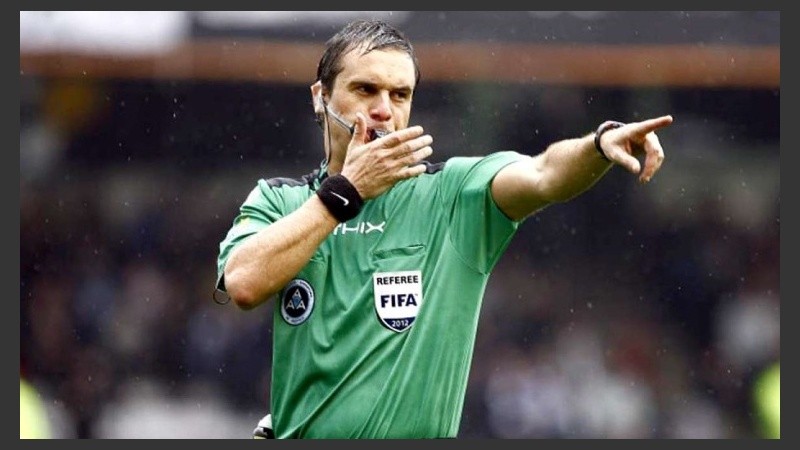 Loustau dirige el clásico del jueves. 