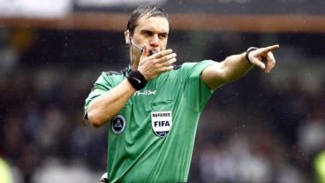 Loustau dirige el clásico del jueves.