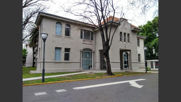 Esta es el edificio que se estrenará hoy en la Zona I y lo hará con las nuevas oficinas de Acción Point.