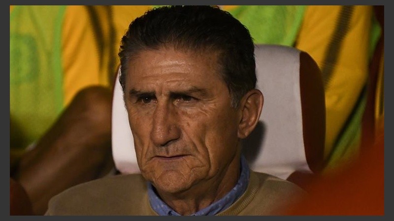 Bauza planea cómo vencer a Newell's.