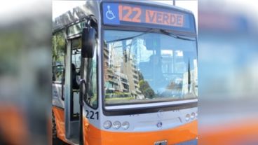 Vecinos reclaman que el 122 verde regrese a su recorrido habitual.
