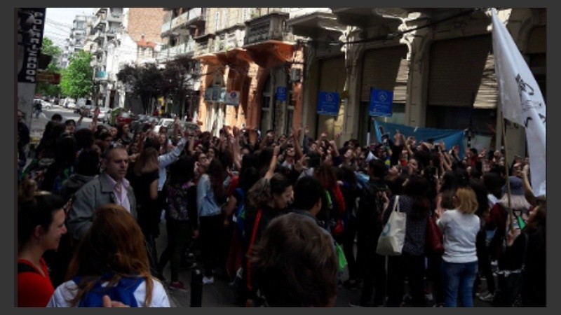 Los estudiantes no quieren el ingreso por sorteo.