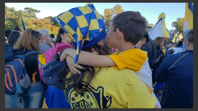 La celebración canalla en el Monumento.