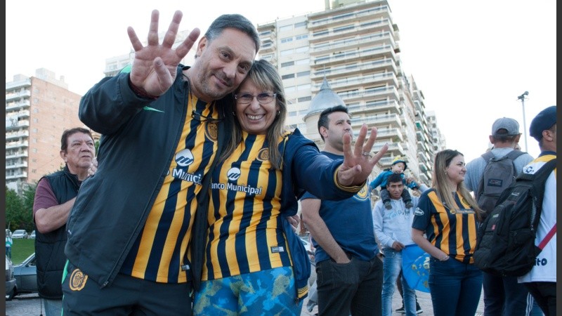 La fiesta canalla en el Monumento.