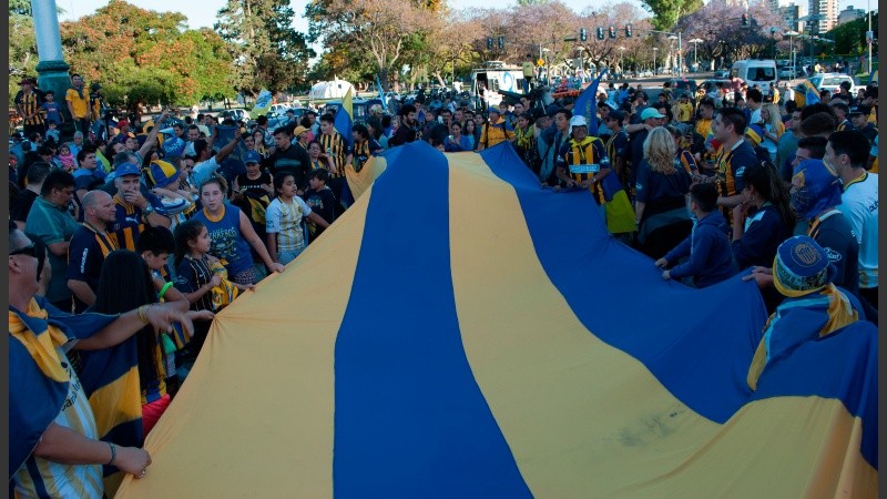 La fiesta canalla en el Monumento.