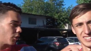 Los pibes protagonistas de la genial historia en el clásico del jueves.