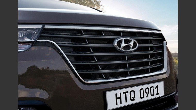 La nueva H1 viene con un renovado rediseño exterior y la incorporación de mayor equipamiento.