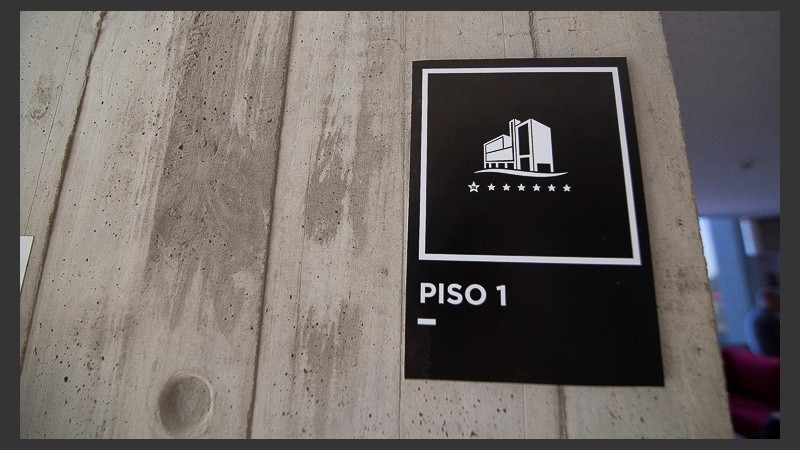 El edificio donado por Marcelo Bielsa cuenta con 5 pisos.