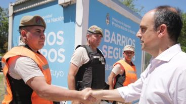 El intendente de Santa Fe presentó un programa de seguridad.