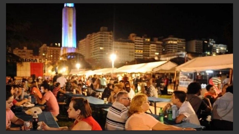Lo que cuesta comer en Colectividades. 