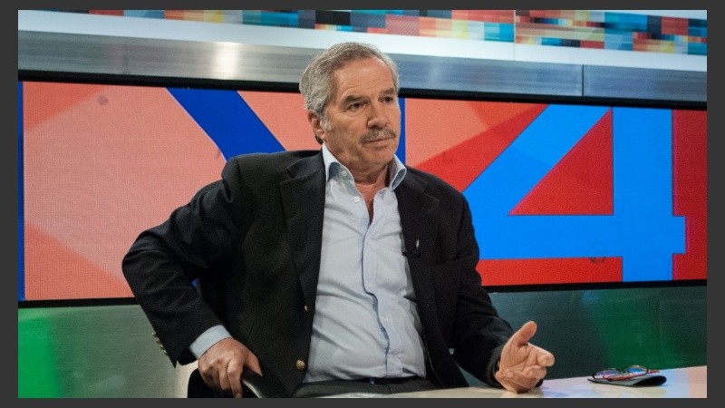 Solá afirmó que iría a una interna con Cristina Fernández de Kirchner.