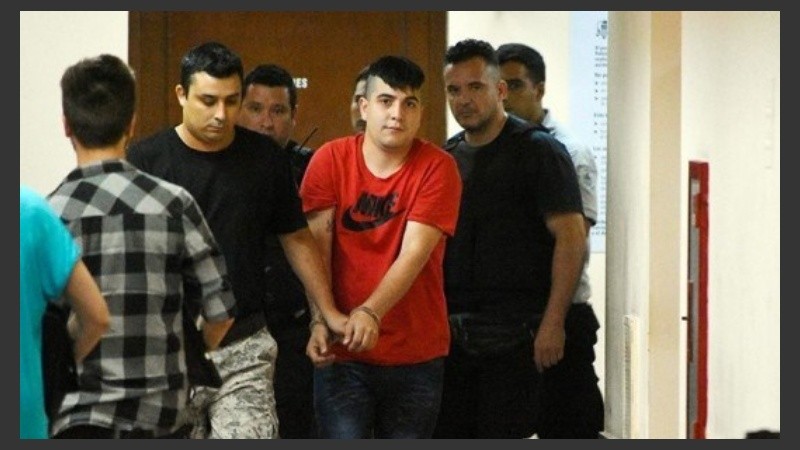 Fernando Caminos, primo de Alexis, imputado por un resonante crimen.