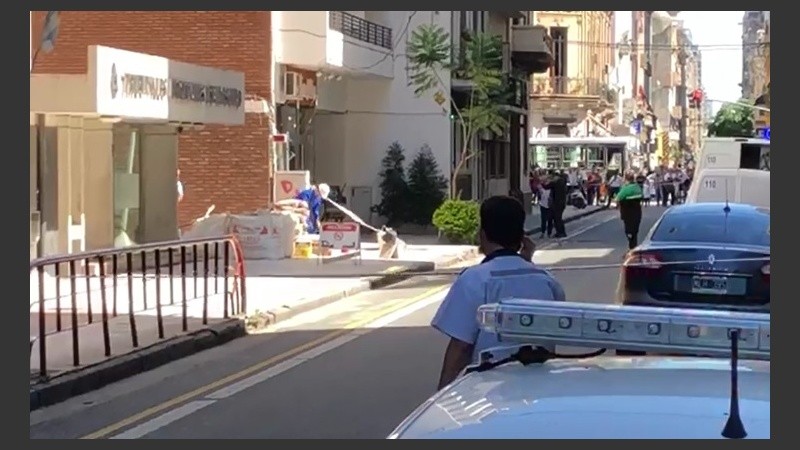 El escape de gas al lado de los Tribunales de calle Entre Ríos.