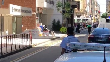 El escape de gas al lado de los Tribunales de calle Entre Ríos.