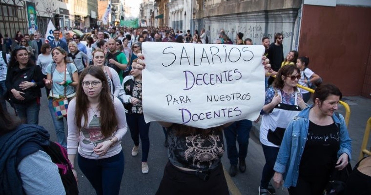 Docentes de la UNR realizarán un paro este viernes | Rosario3