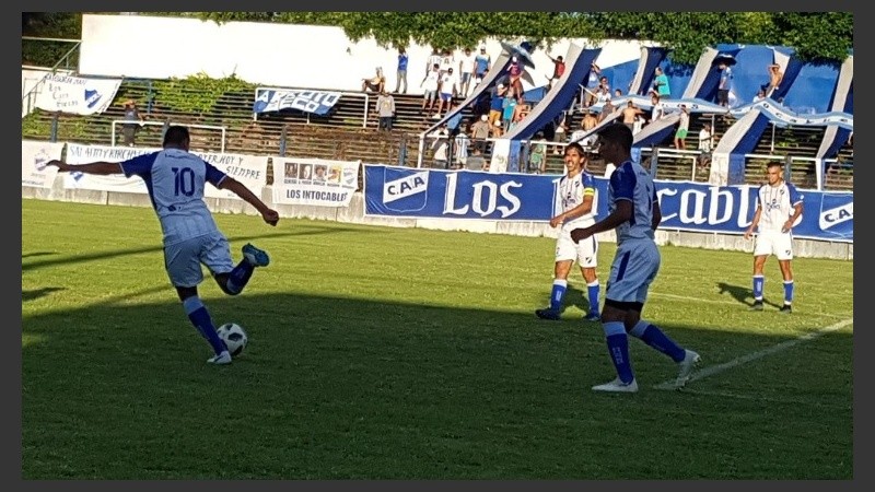 El Sala festejó en el Olaeta.