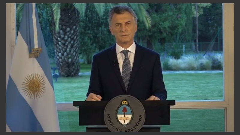 El jefe de Estado grabó un mensaje que se difundió por las redes sociales.