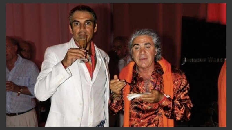 Campillo (izquierda) junto a su ex pareja, el fallecido diseñador Di Domenico. 